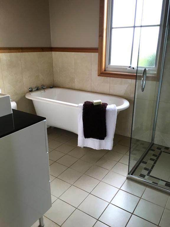 Cable Station Accommodation Stanley Esterno foto