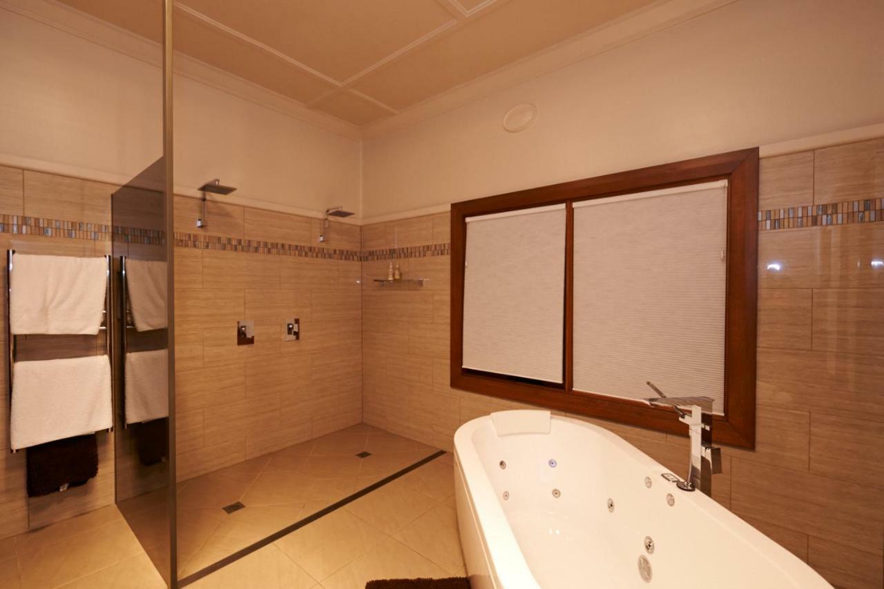 Cable Station Accommodation Stanley Esterno foto